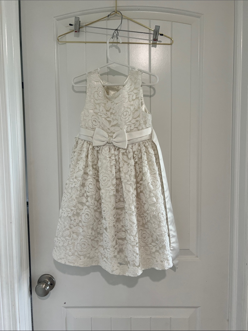 Girls size 6 dress